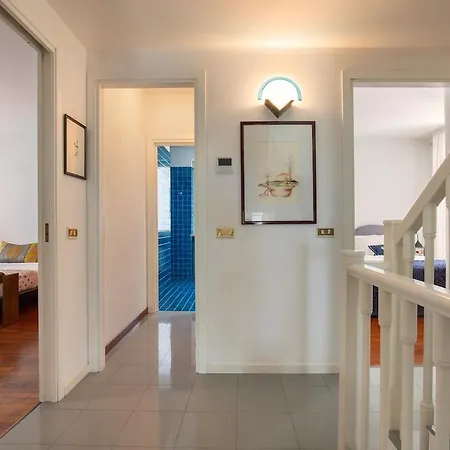 Yachting Lakefront *