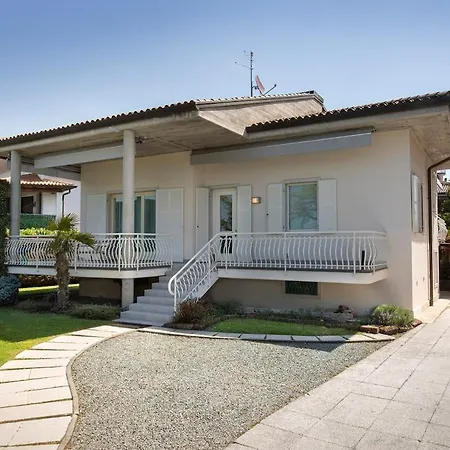 Villa Yachting Lakefront Bardolino